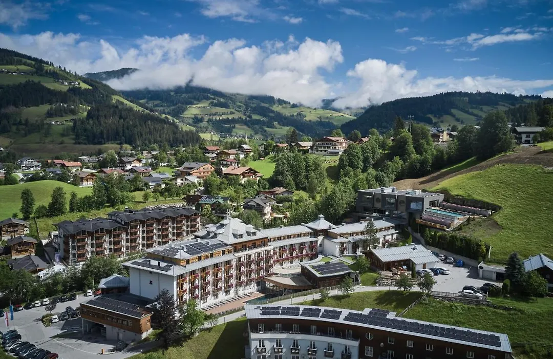 Sporthotel Wagrain-1