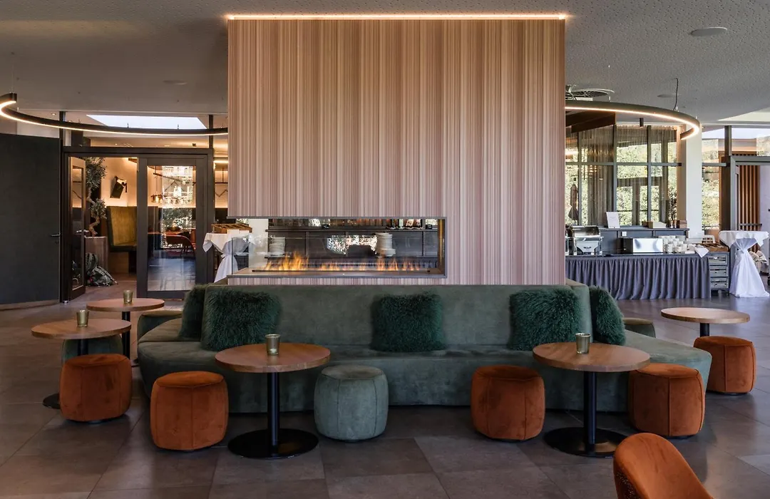 Sporthotel Wagrain-1